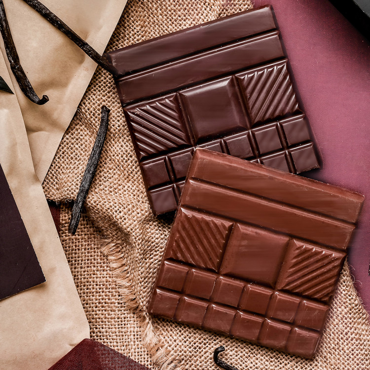 Duo tablettes chocolat noir lait vanille Trésors de Madagascar livraison express cadeau chocolat artisanal