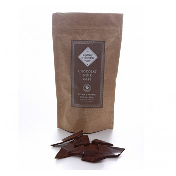 Éclats de chocolat noir...