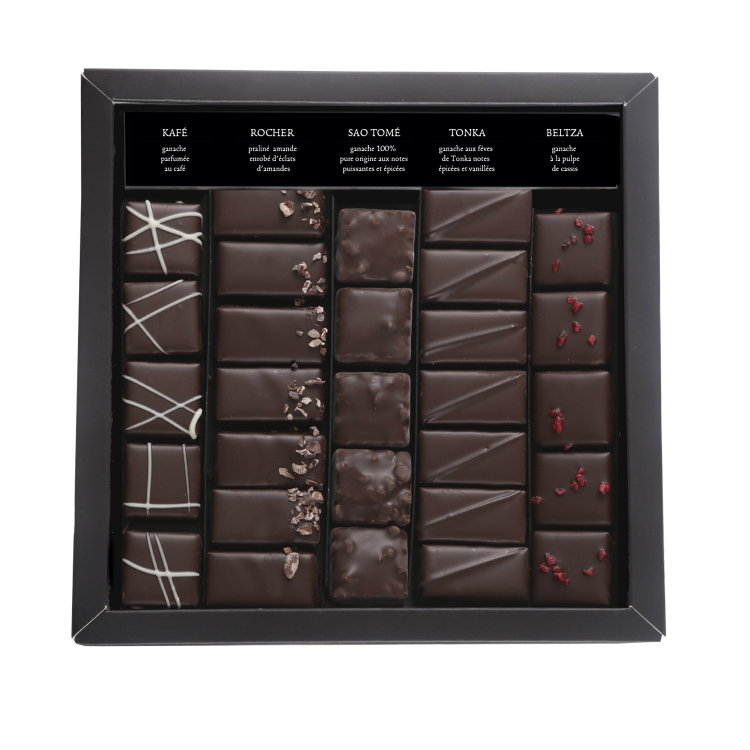 Boîte de chocolats extra noir et son carré Joyeuses Pâques noir livraison chocolat artisanal de pâques en 24h