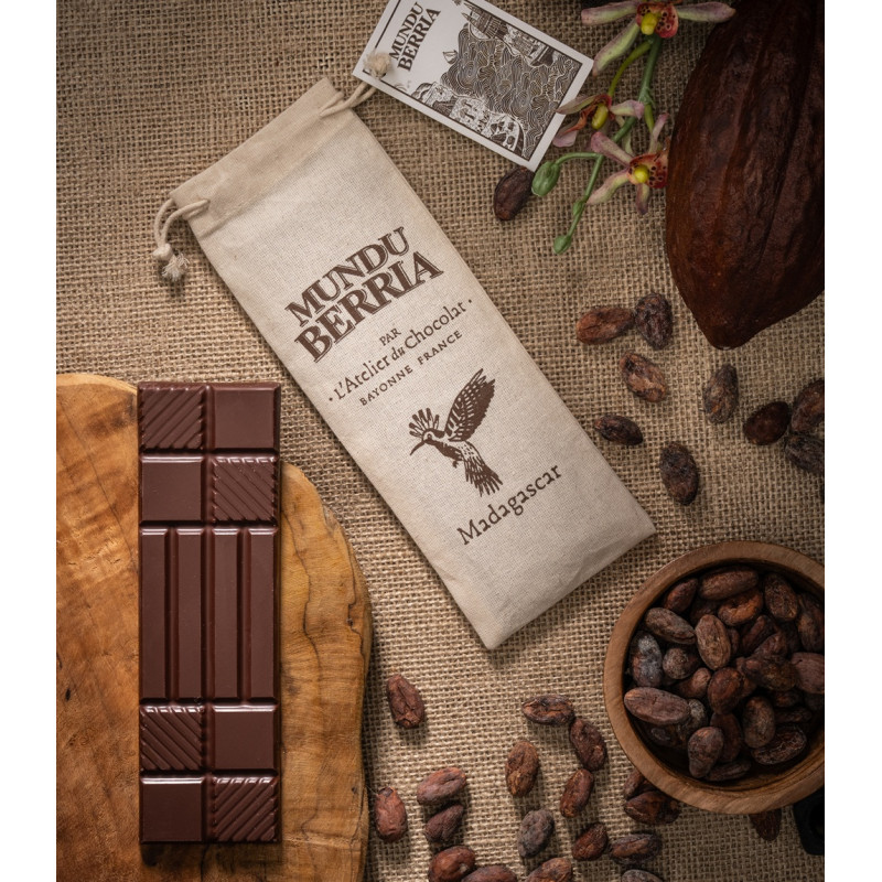 TABLETTE CHOCOLAT NOIR MADAGASCAR MUNDU BERRIA ATELIER DU CHOCOLAT BEAN TO BAR