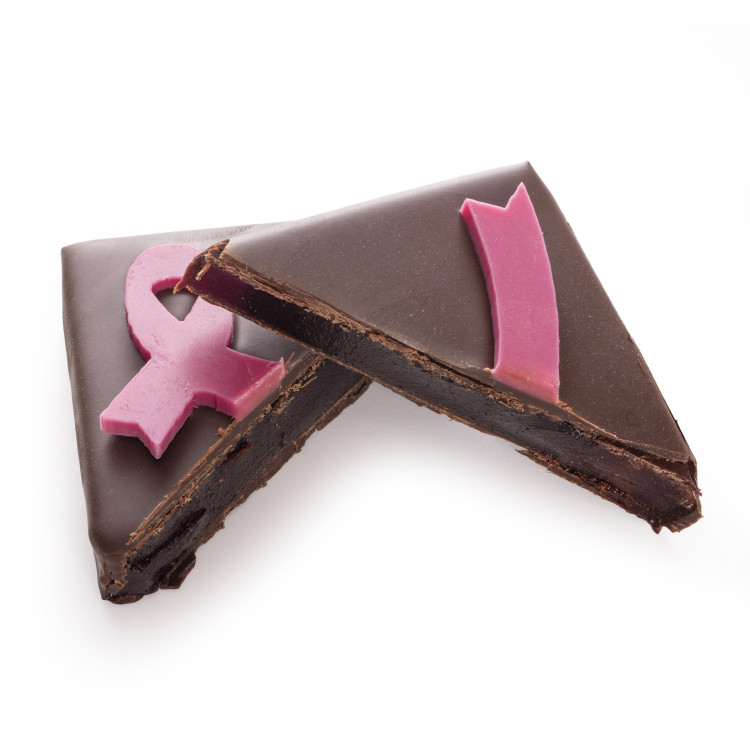Bouchée pâte de fruits fraise chocolat noir octobre rose