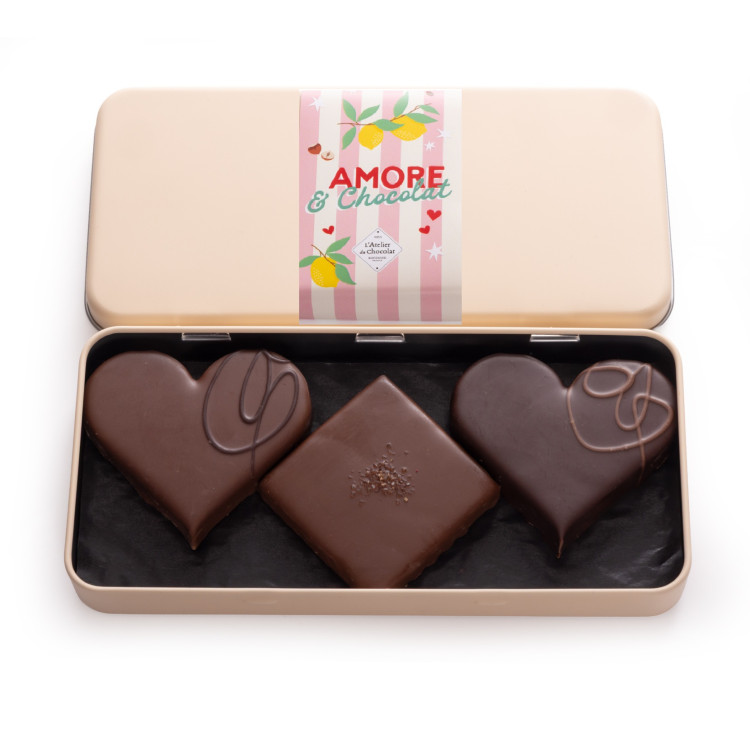 Plumier Amore bouchées praliné chocolat Saint-Valentin