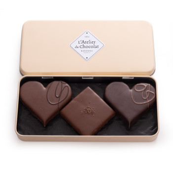 Plumier Amore bouchées praliné chocolat Saint-Valentin