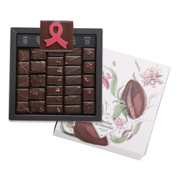 Boîte Ilbarritz Extra Noir Octobre Rose et sa bouchée chocolat poire vanille